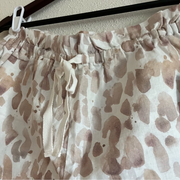 NWT Bella Dahl Ruffle Waist Short in Mojave Spots Print Size Small - Picture 7 of 10